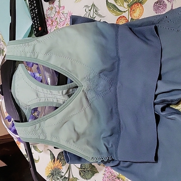 PINK Victoria's Secret Pants - PINK   Sport ombre workout set